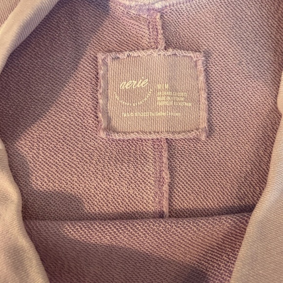 Aerie Wonder Oversized V-Neck Sweatshirt - Picture 6 of 9